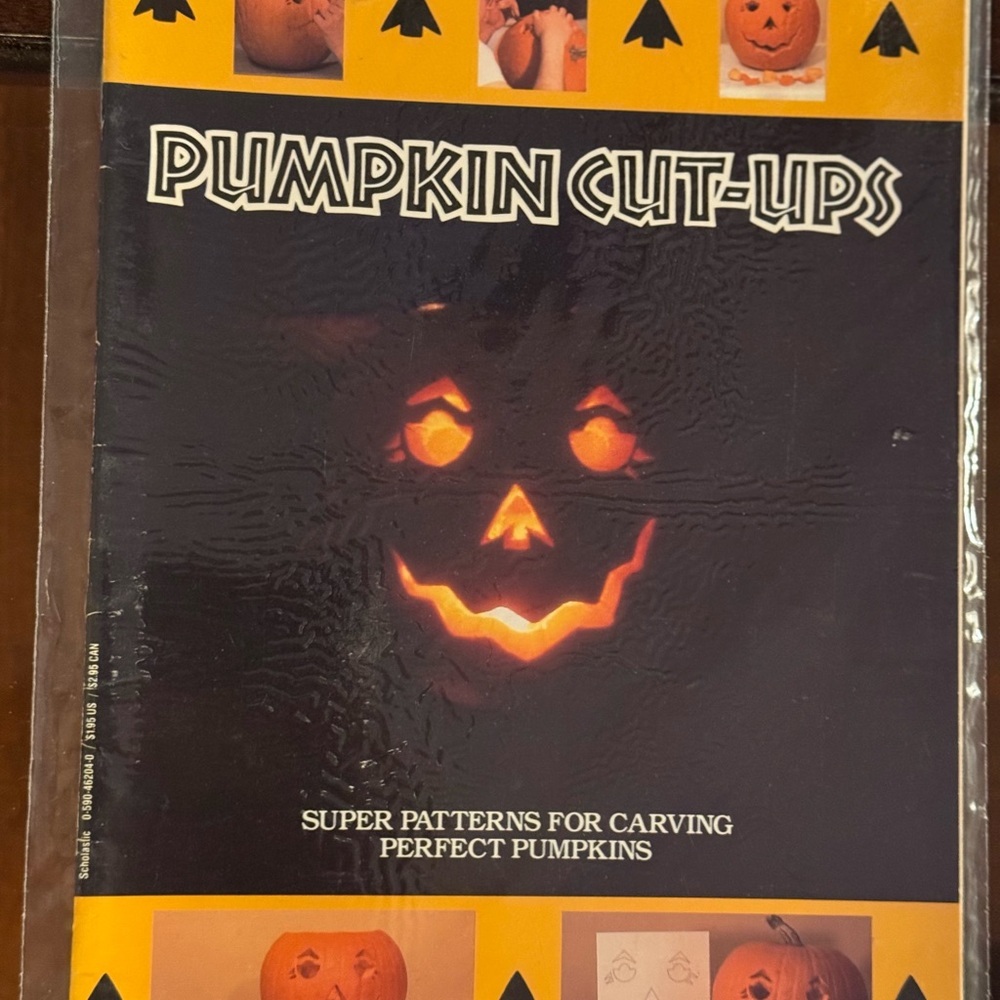 VTG Pumpkin Cut-Ups Fallcore Pumpkin Carving
